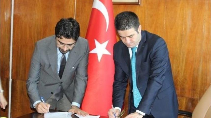 &Ouml;ğretmen Akademisi Vakfı İle Protokol İmzalandı