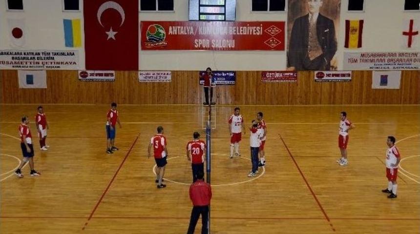 Turnuvanın Şampiyonu Kumluca Belediyesi Oldu