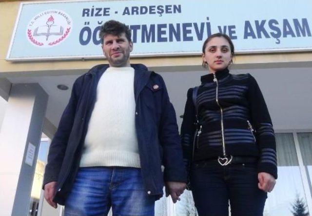 Midibüste Yaşayan Çift, Öğretmenevine Yerleşti