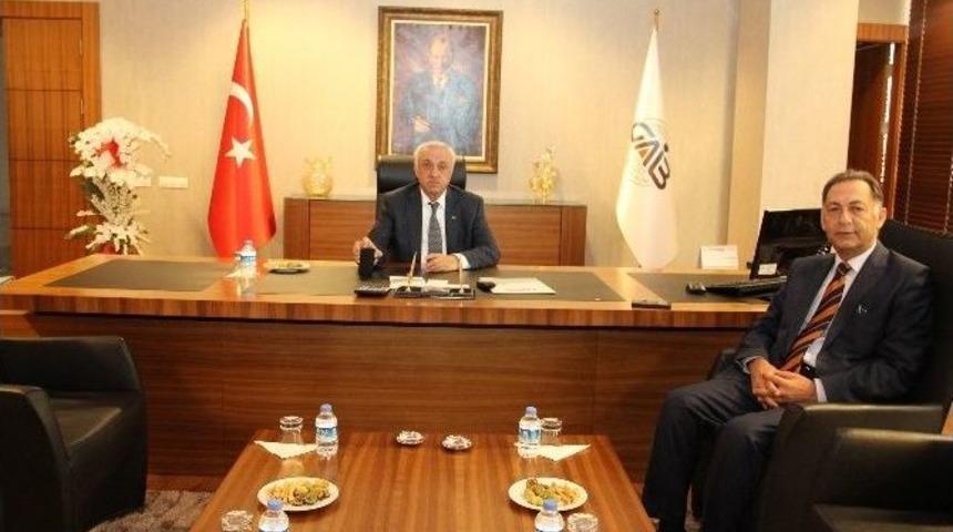 Kaymakam Dursun&rsquo;dan, Gaib&rsquo;e Ziyaret