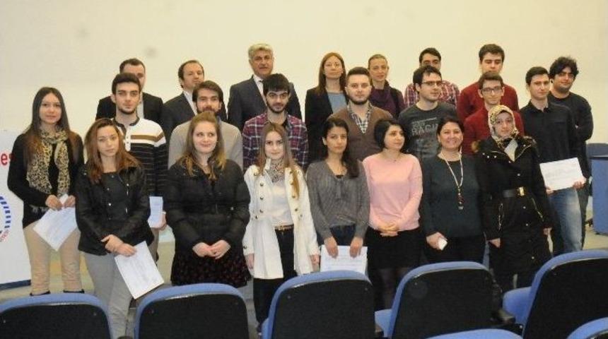 Doktor Adaylarına İşaret Dili Eğitimi