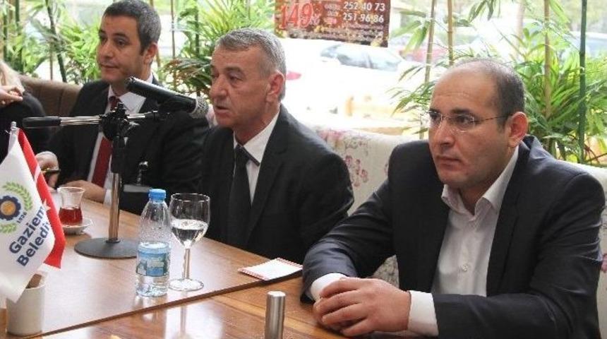 Gaziemir’in Başkanı Muhtarları Dinledi