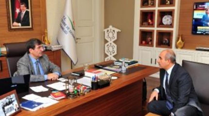 Başkan Kara Çevre Ve Şehircilik Bakanı Güllüce İle Görüştü