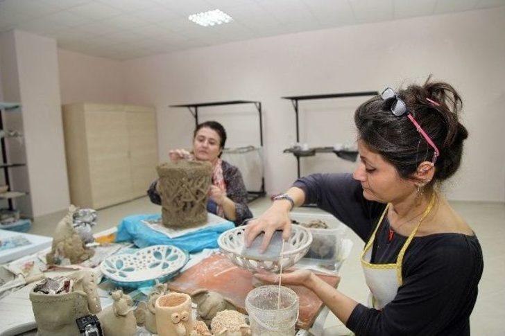 Çamuru Sanata Dönüştürüyorlar G5