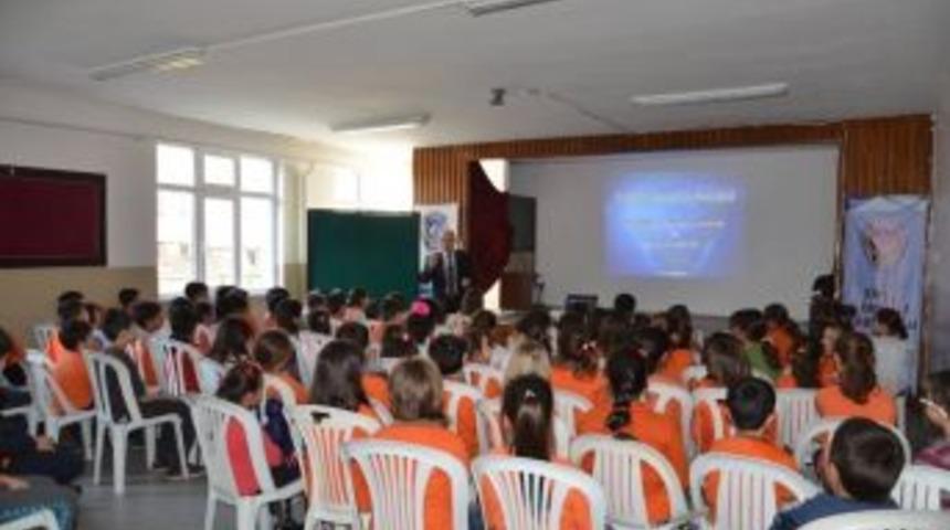 &Ccedil;ocuk Şube M&uuml;d&uuml;rl&uuml;ğ&uuml; &Ccedil;ocukları Uyardı