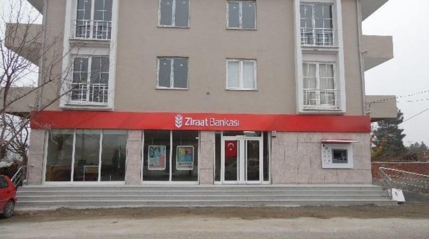 24 Yıllık İl&ccedil;eye İlk Banka Şubesi A&ccedil;ıldı
