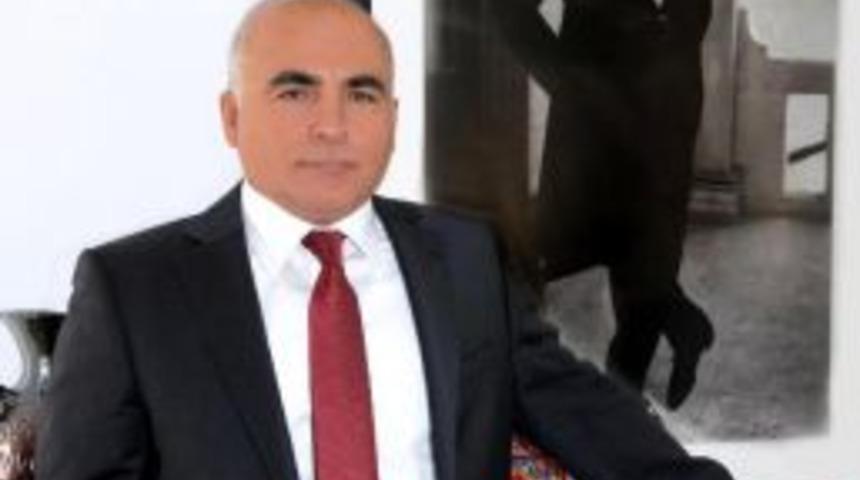 Sd&uuml; Rekt&ouml;r&uuml;n&uuml;n Ofisinde 'b&ouml;cek' Araması