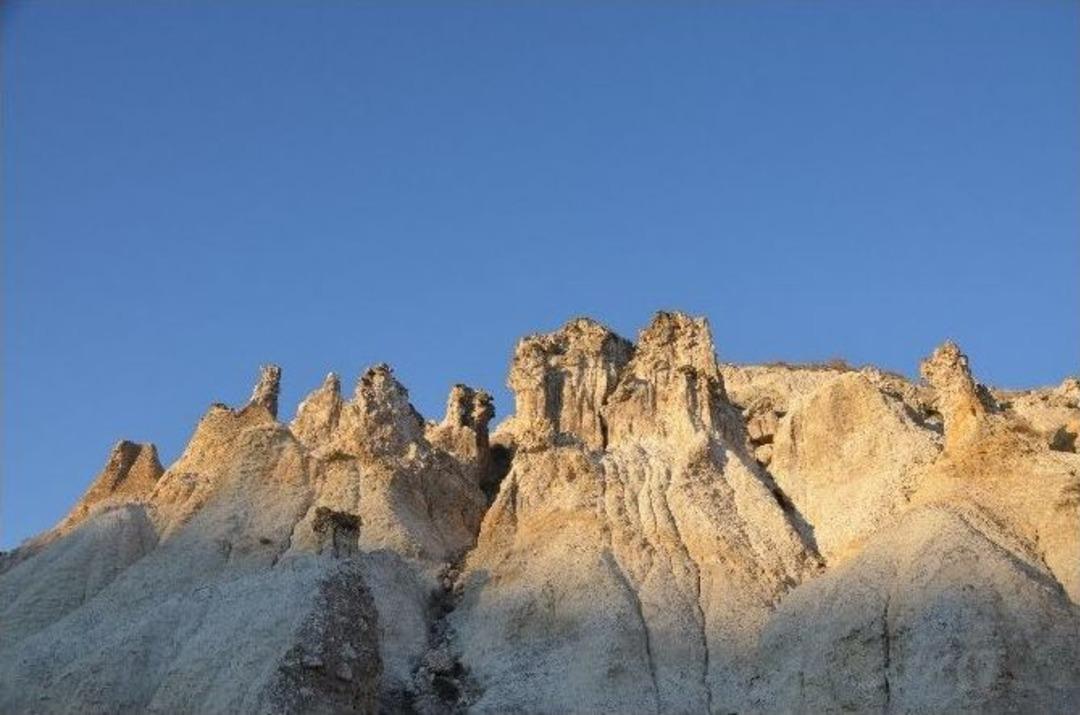 Kaymakam G&uuml;rsoy Akkil Peri Bacalarını İnceledi