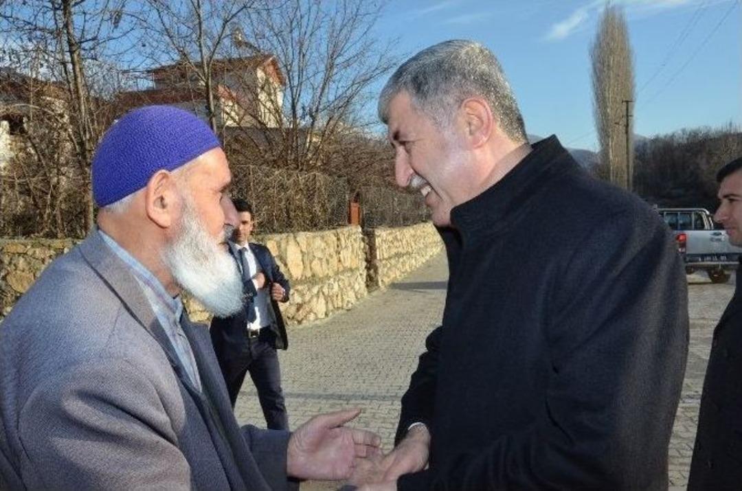 Başkan Polat Yol Genişletme Ve A&ccedil;ma &Ccedil;alışmarını İnceledi