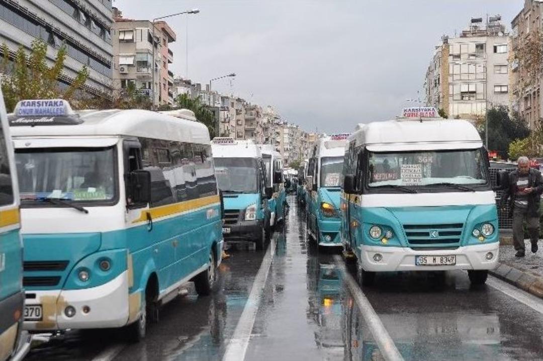 Minib&uuml;s&ccedil;&uuml;ler Kontak Kapatıp Eylem Yaptı