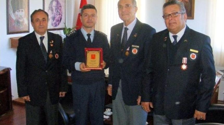 Gazilerden Albay Erdal Maviş&rsquo;e Ziyaret