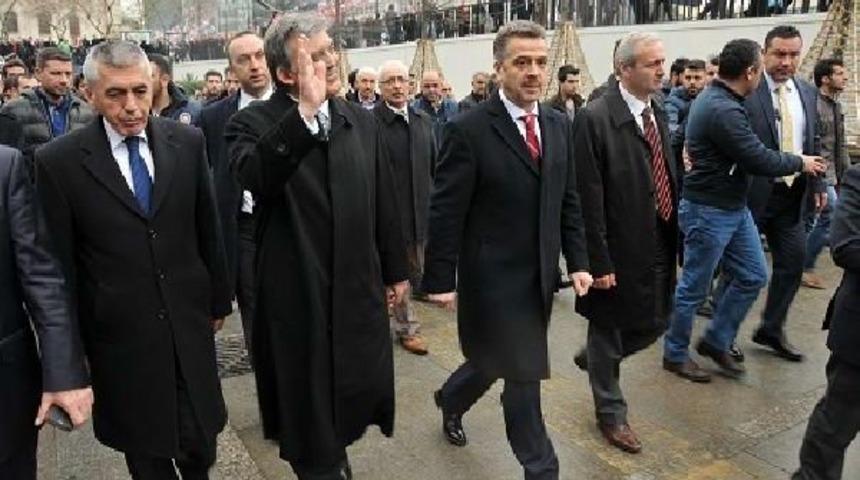 Abdullah G&uuml;l'den Gaziosmanpaşa Belediyesi'ne Ziyaret