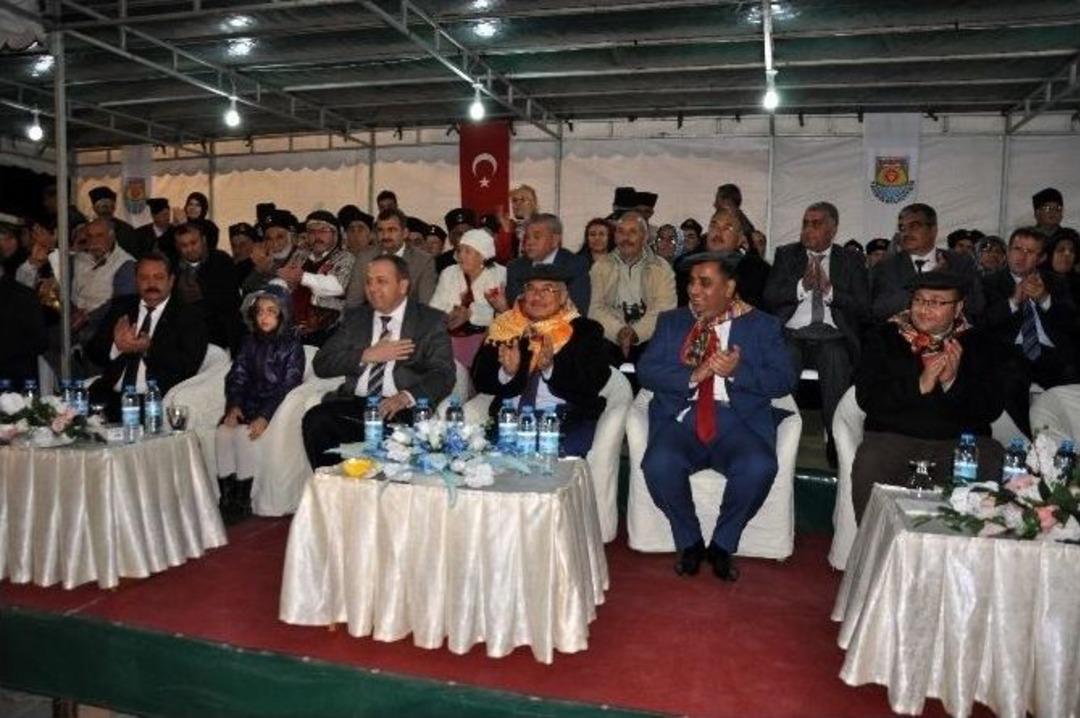 Tarsuslular Sinsinle Coştu