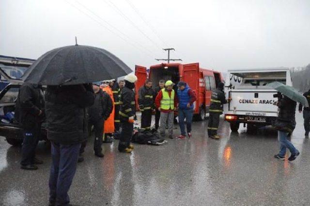 Yalova'da Kaza: 1 Ölü 2 Yaralı