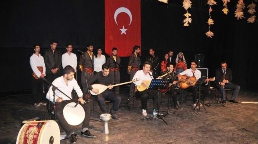 Aü Elmalı Myo’da Türkü Ve Şiir Gecesi Düzenlendi