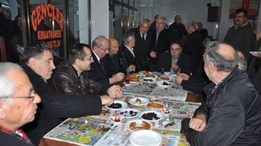 Tekirdağ B&uuml;y&uuml;kşehir Belediye Başkanı Kadir Albayrak, Altınova Mahallesi Sakinlerinden &rsquo;sabır&rsquo; İstedi