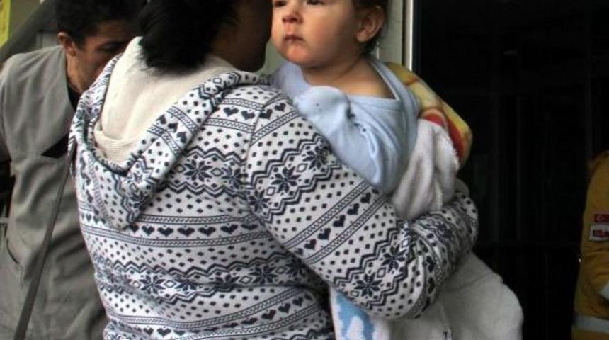 Beşikten D&uuml;şen 8 Aylık Bebek Yaralandı