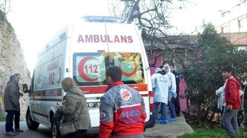 Anne Ve Oğlu Sobadan Sızan Gazdan Zehirlendi