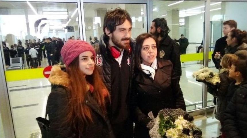 Beşiktaş Kafilesi Konya&rsquo;ya Geldi