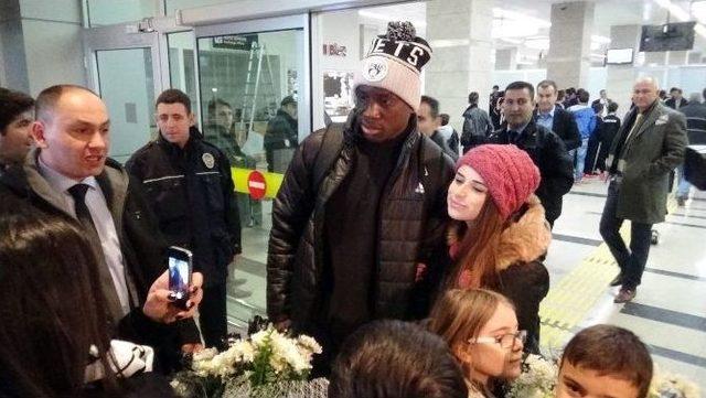 Beşiktaş Kafilesi Konya’ya Geldi