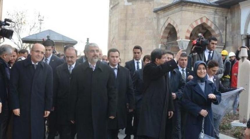 Davutoğlu: Chp'ye 4 Yıl Değil, 4 G&uuml;n Verseler, T&uuml;rkiye'yi Şişli'ye &Ccedil;evirir(2)