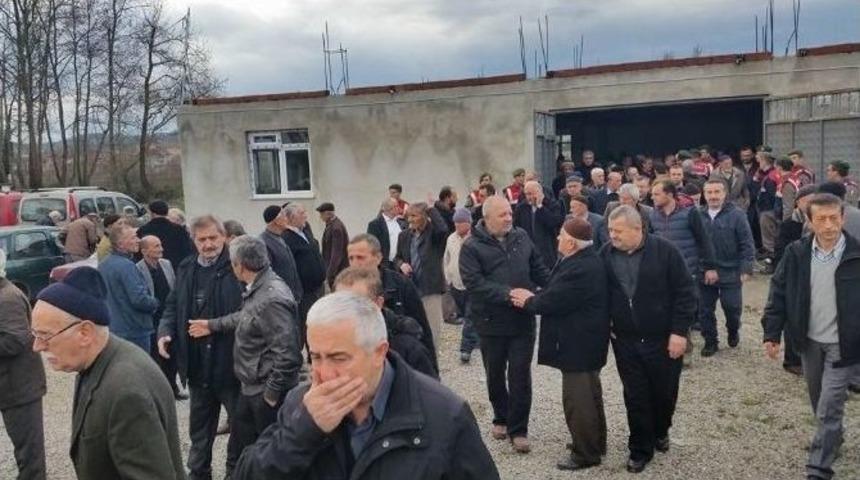 Kazada &Ouml;len Eski Muhtar Toprağa Verildi