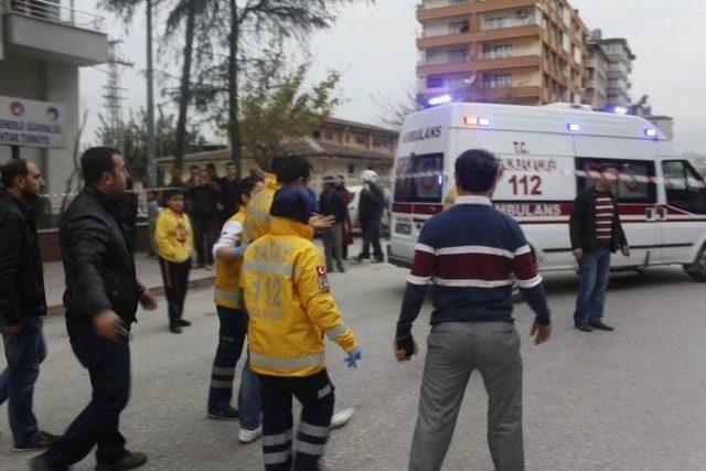 Hatay’da Ambulans Kaza Yaptı: 3 Yaralı