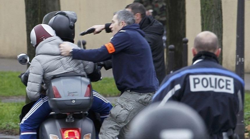 Paris'te market baskını