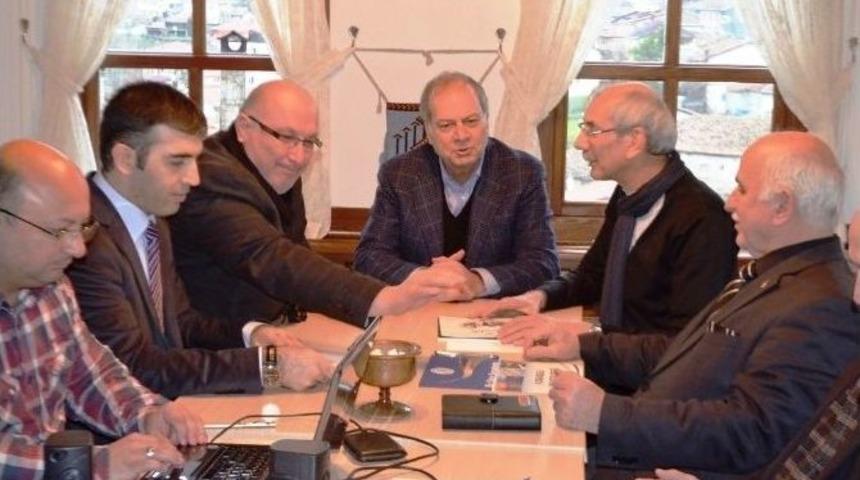 "kuzey Ve G&uuml;ney K&uuml;lt&uuml;rler Buluşması" Toplantısı Taraklı&rsquo;da Yapıldı