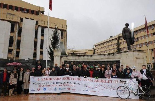 Sarıkamış Şehitliğine Trabzon’dan Toprak