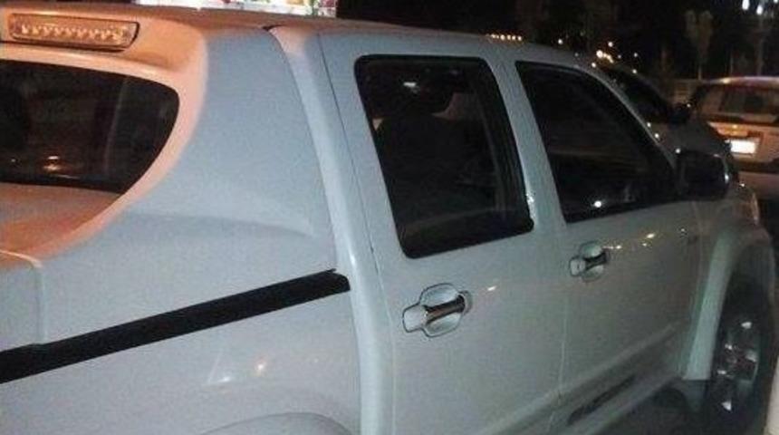 Kadirli Belediye Başkanı&rsquo;nın Makam Aracına Silahlı Saldırı