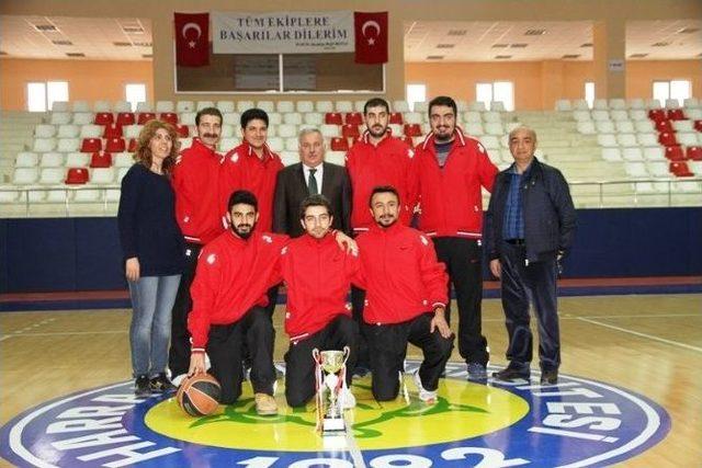 Üniversiteler Arası Basketbol 2. Ligi