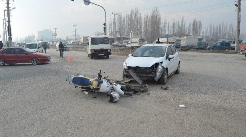 Iğdır&rsquo;da Maddi Hasarlı Trafik Kazası