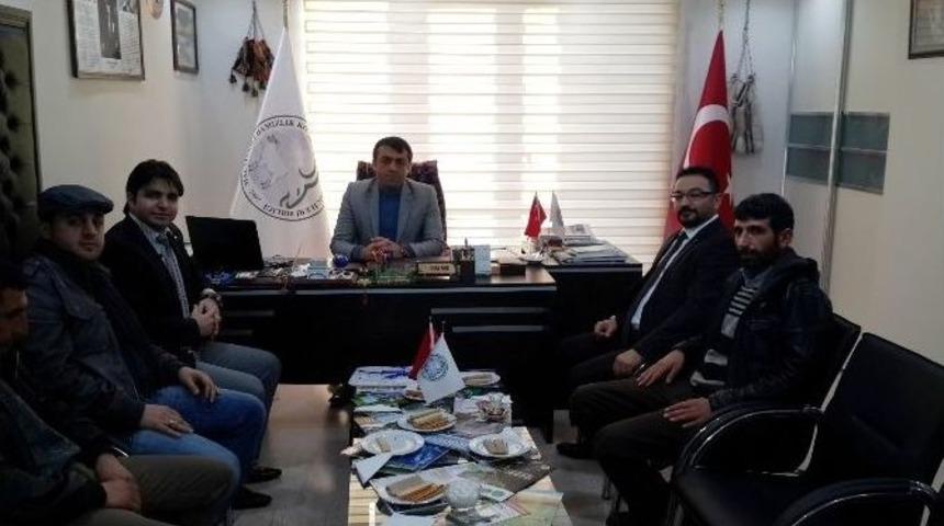 Kan Vermeye Plaketli Teşekk&uuml;r