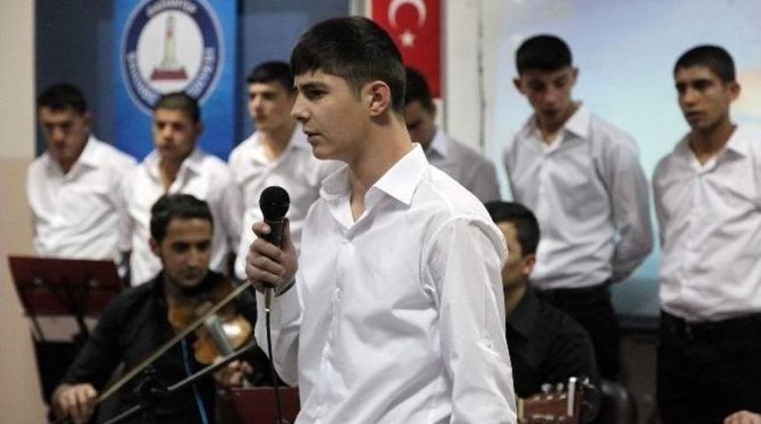 Su&ccedil; Mağduru Gen&ccedil;ler Kurtuluşu Yaşar Torun&rsquo;da Kutladı