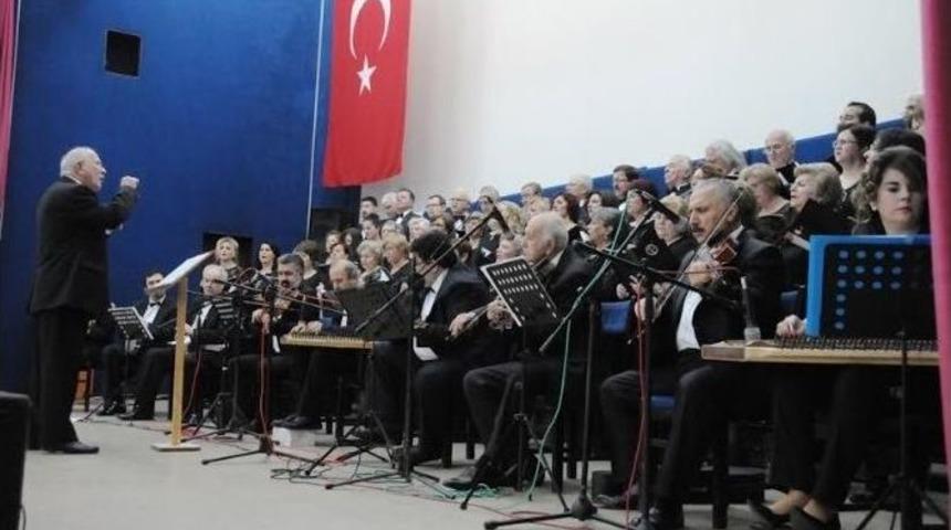S&uuml;leymanpaşa Belediye Konservatuvarı T&uuml;rk Sanat M&uuml;ziği Korosundan Unutulmaz Konser
