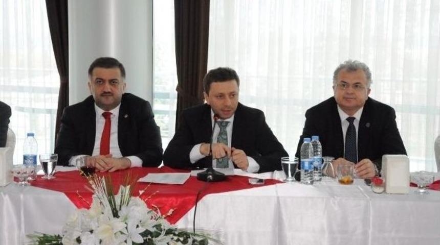 Rize Ak Parti Yeni İl Y&ouml;netimi İlk Toplantısını Yaptı