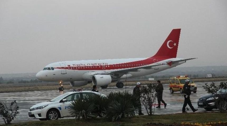 Başbakan Davutoğlu Gaziantep&rsquo;te