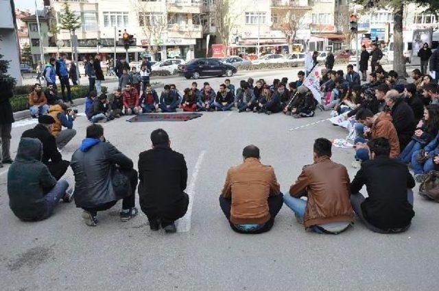 Çorum'da Hdp'liler, Uludere'de Ölenleri Andı