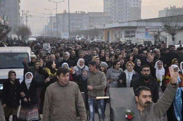 Van Ve Yüksekova'da Uludere Yürüyüşü