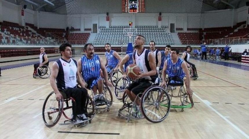 Tekerlekli Sandalye Basketbol S&uuml;per Ligi