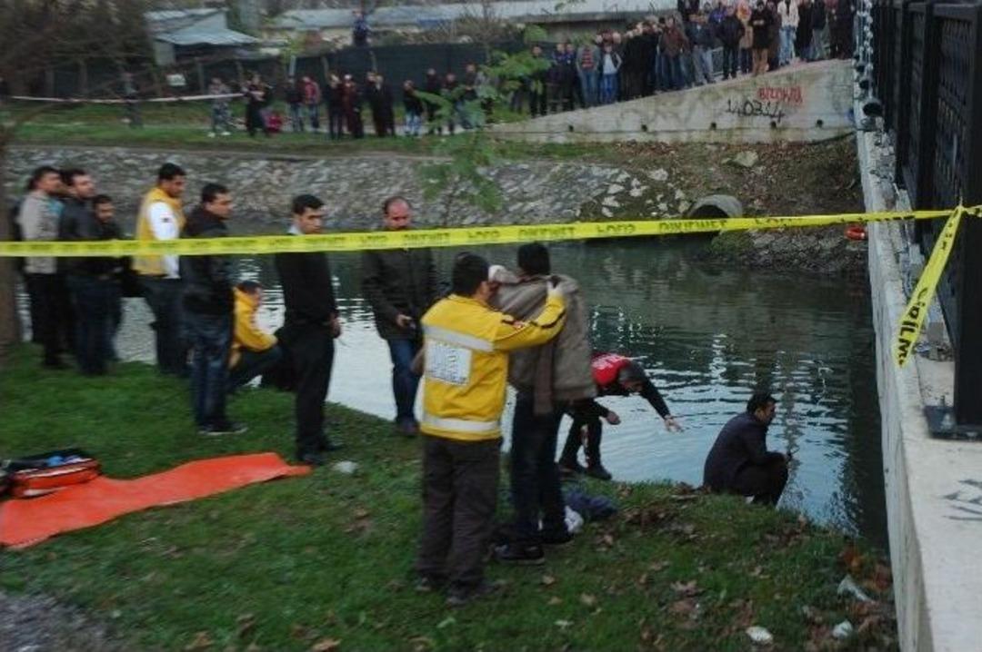 Dereye D&uuml;şen &Ccedil;ocuk Hayatını Kaybetti