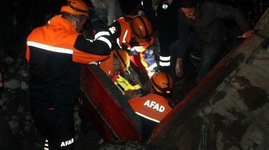 Otomobil Takla Attı: 1 Yaralı