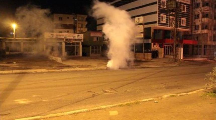 Silopi&rsquo;De Toma Aracına El Yapımı Patlayıcı İle Saldırdılar