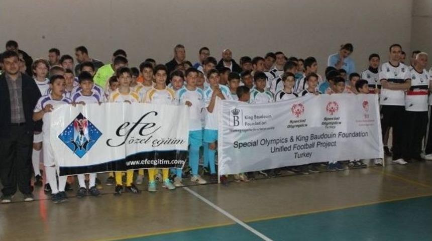 &Ouml;demiş&rsquo;te Karma Futbol Şenliği