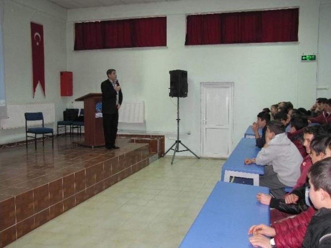 Ziya Baran&rsquo;dan &Ouml;ğrencilere &rsquo;başarı Ve Motivasyon&rsquo; Semineri