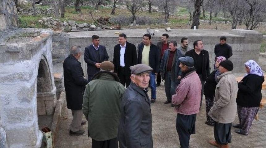 Silifke Belediyesi Seyranlık Mahallesi&rsquo;ne Sosyal Alan Yaptı