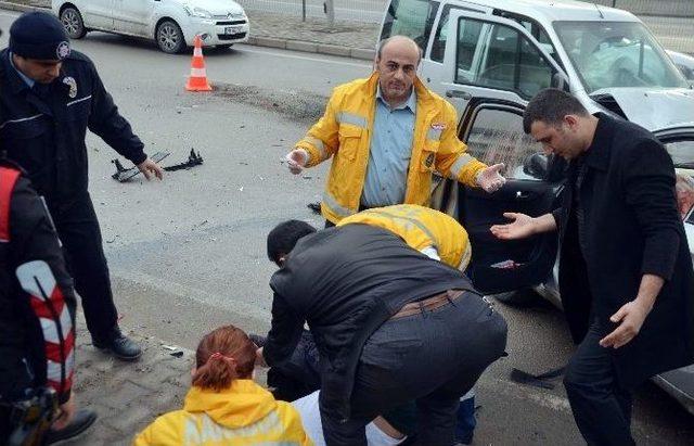 Karabük’te Trafik Kazası: 3 Yaralı