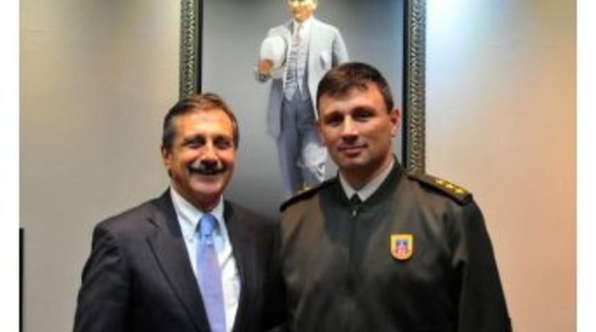 Y&uuml;zbaşı Kaymak, Başkan Ata&ccedil;&rsquo;ı Ziyaret Etti