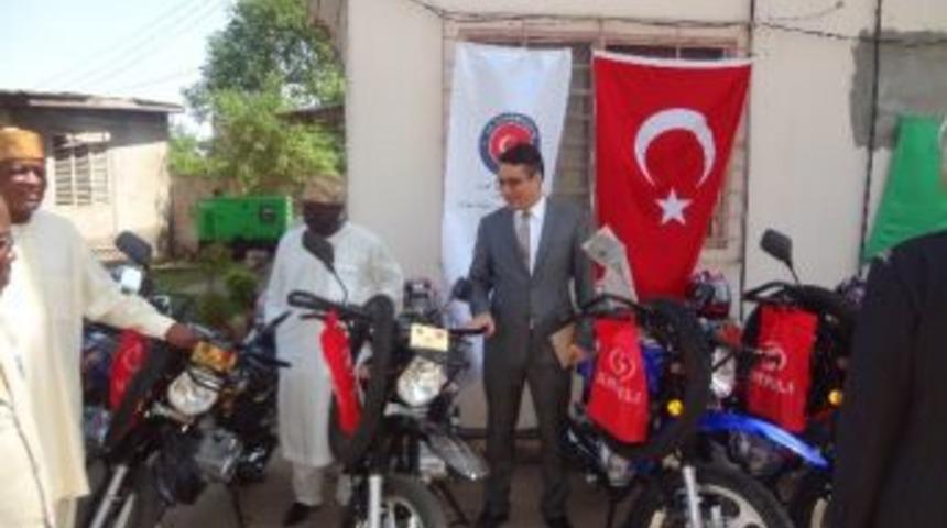 Benin Cumhuriyeti Tarım Hayvancılık Ve Balık&ccedil;ılık Bakanlığı&rsquo;na Ekipman Desteği